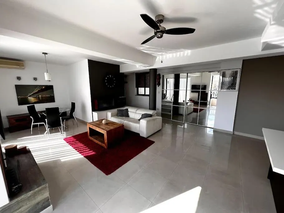 Seafront Meridionale 2Bedroom Apartment Saint Julian's